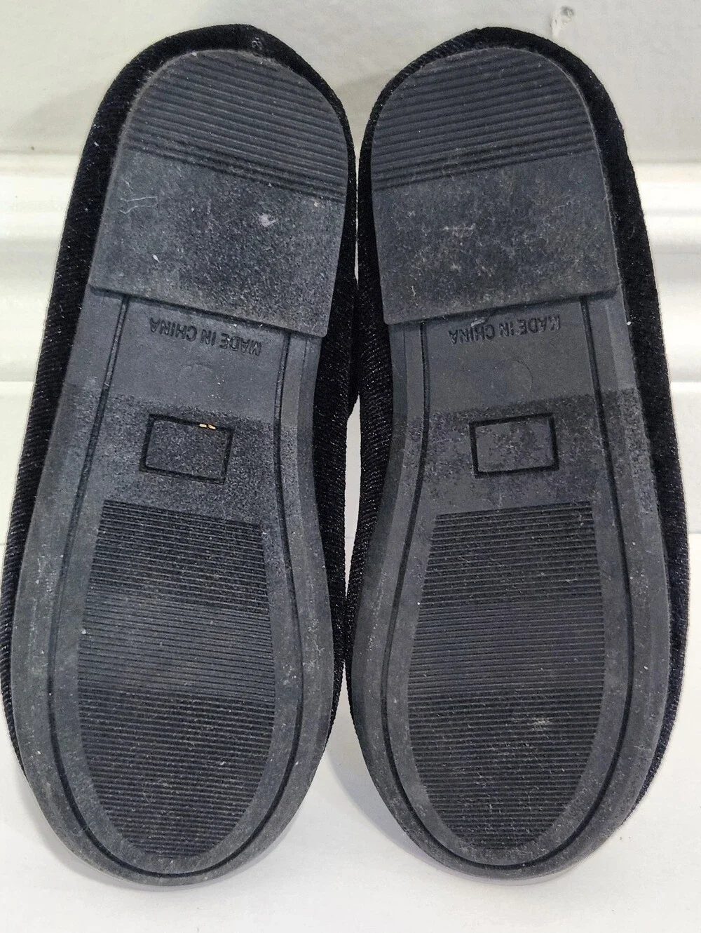 Gymboree Black Velvet T-Strap Ballet Flats with Silver Bow